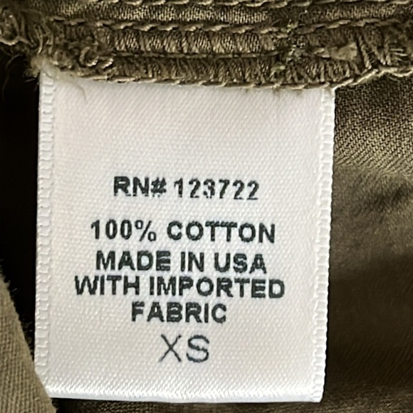 Xirena Edynn Button Front Long Sleeve Cotton Shirt in Agave Green - Size XS - Picture 6 of 7